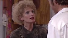 S1 E2: The Glitz & The Glama