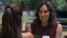 S39 E115: Home and Away