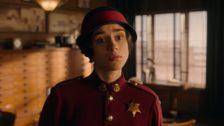 S1 E1: Mother of Pearl