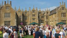 S37 E23: Barrington Court 2