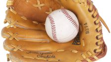 S15 E13: Weather Factory, Baseball Gloves and Christmas Pudding