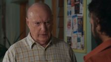 S39 E171: Home and Away