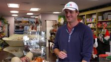 S6 E7: Dick Moves and Dick Pics