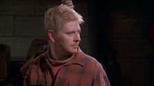 S4 E7: Hanging With Jake
