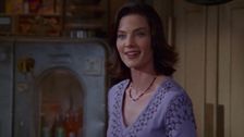 S4 E15: It Had to Be Ew