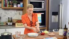 S7 E44: Everyday Gourmet with Justine Schofield
