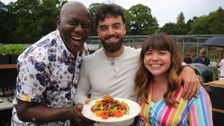 S1 E3: Briony May Williams & Gaz Oakley
