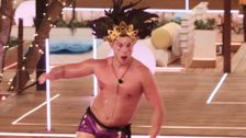S5 E38: Love Island