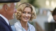 S1 E3: Invitations