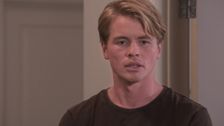 S39 E32: Neighbours: A New Chapter