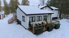 S4 E13: Classy Country Cottage / Jaqueline and Susan
