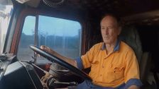 S10 E9: Outback Truckers