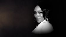S15 E9: Angela Bassett
