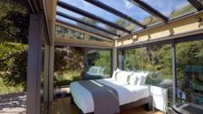 S3 E6: Lap of Luxury: Escapes Down Under