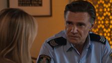 S39 E40: Home and Away