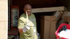 S13 E19: Pretty Fly... for a Locker!