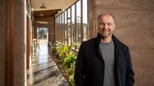 S12 E1: Cygnet Earthship
