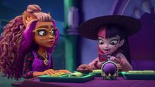 S1 E11: Horoscare; Flaunt Your Skeleton