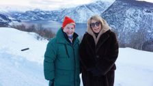 S2 E7: Christmas: Norway