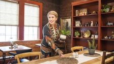 S4 E15: The Cafe House