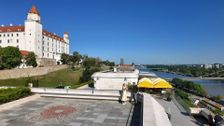 S31 E19: Budapest, Bratislava, Vienna