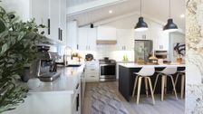 S4 E5: Bayside Bungalow; Melissa and Adam