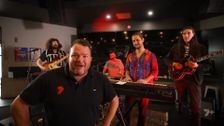 S11 E23: South Aussie With Cosi