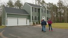S6 E10: New Love, New Home