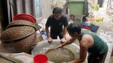 S1 E7: Luke Nguyen's Railway Vietnam
