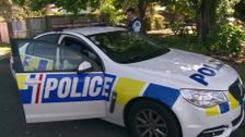 S24 E24: Police Ten 7