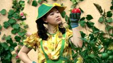 S1 E19: Tomato Trouble