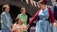 S13 E1: Call the Midwife