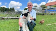 S15 E11: The Yorkshire Vet