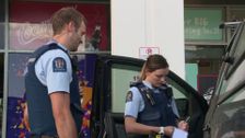 S24 E27: Police Ten 7