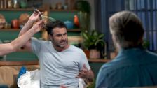 S11 E9: The Living Room