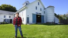 S3 E6: Berry Farm Charm