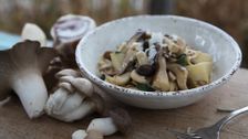 S4 E5: Wallaby, Mushroom and Chips