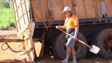 S5 E9: Outback Truckers