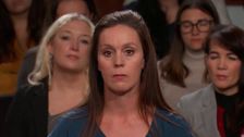 S24 E123: Water Birth Gone Wrong!; Cheap Leash? Injured Dog!