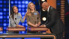 S5 E3: Victoria's Secret Angels vs. Bachelor Men and Gaten Matarazzo vs. Maddie & Mackenzie Ziegler